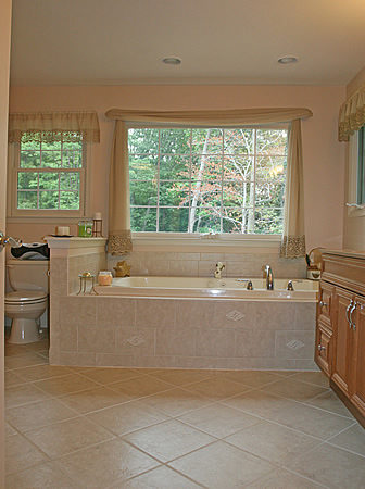 Master bathroom manassas  tub